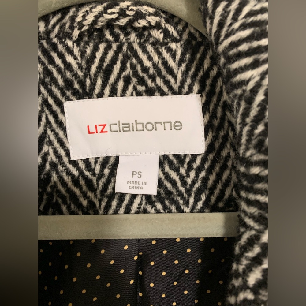 Liz Claiborne Coat, Petite Small - Picture 7 of 7